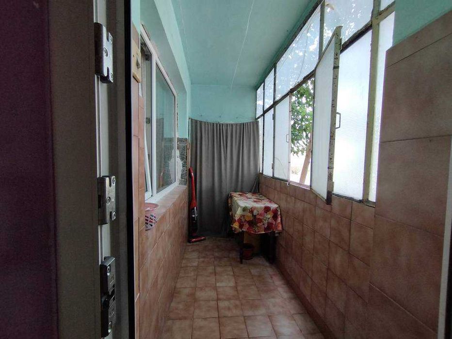 продавам 3-стаен в жк Надежда-3