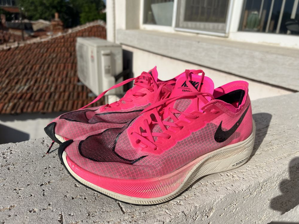Nike Zoom Fly 44