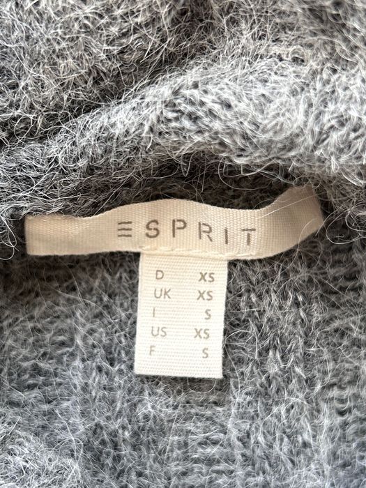Esprit мек хубав пуловер от мека вълна и алпака