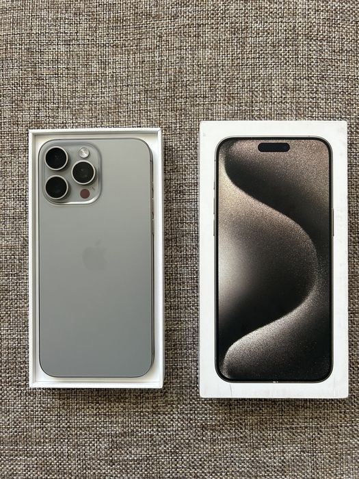 iPhone 15 pro max 256 GB в отличном состоянии, без ремонта акб 87%