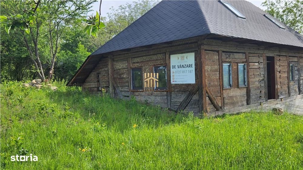 Casa Traditionala din lemn, in Bucovina! Zona Turistica - Cacica!