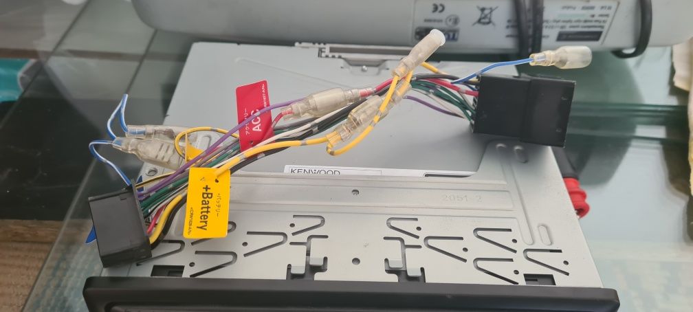 Kenwood KDC-102U CD за автомобил