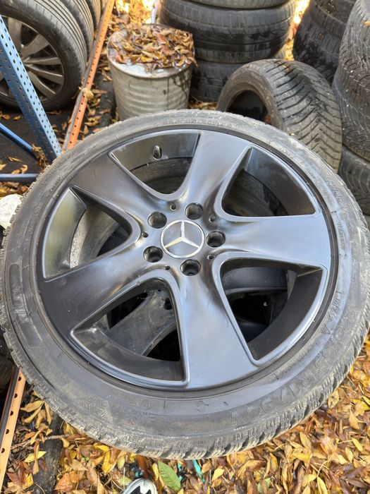 Джанти 225/45/17  заедно с гумите се продават