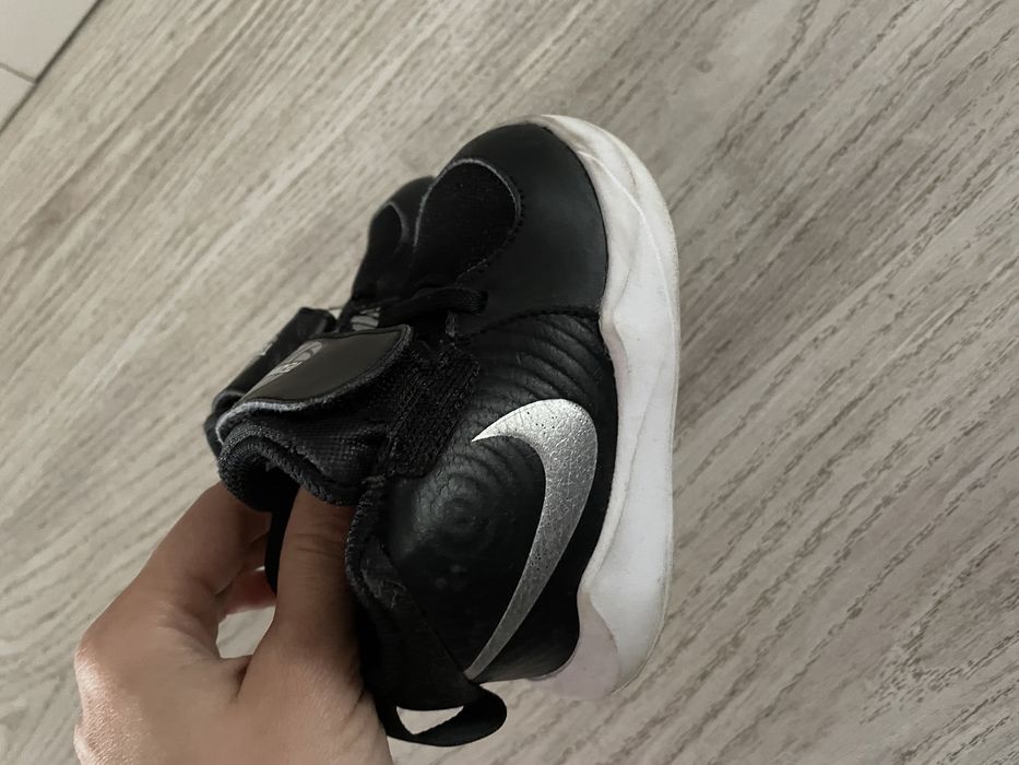 Маратонки nike 21 номер