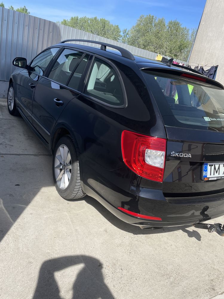 Skoda superb an 2013