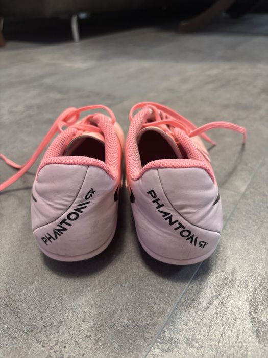 Бутонки-Розови Nikе