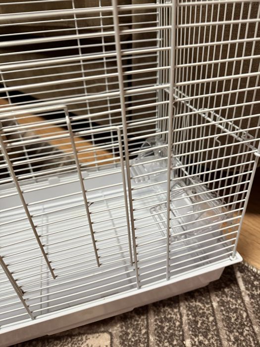 Клетки за птици / канарчета