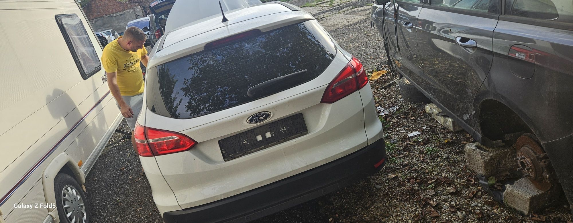 Dezmembrez Ford focus mk3.5 facelift 1.5 tdci 120cp 2017