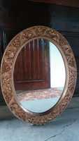 Огледала с красиви барокови рамки
