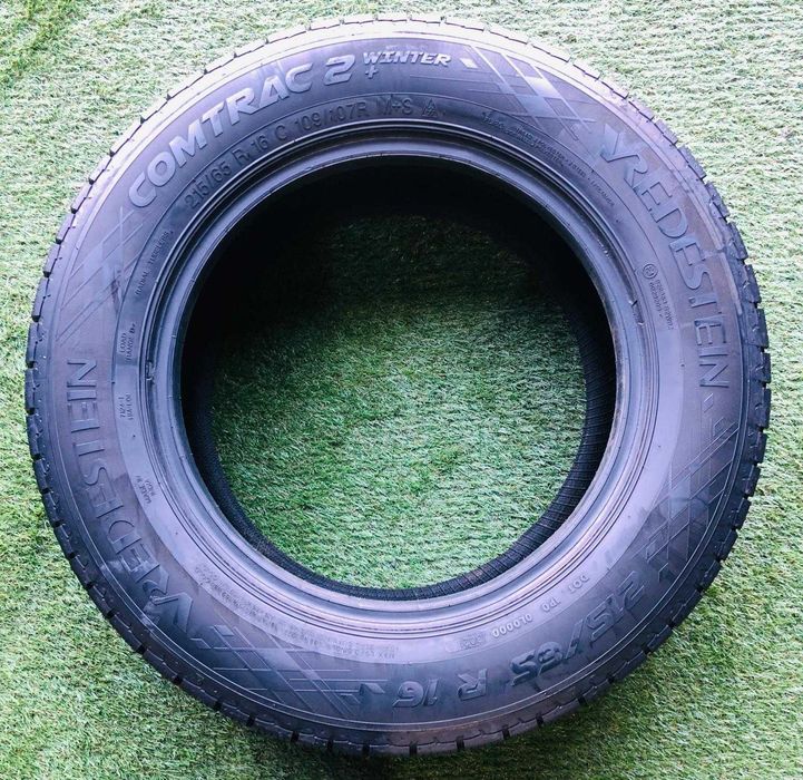 Anvelope Iarna 215/65/16C Vredestein
