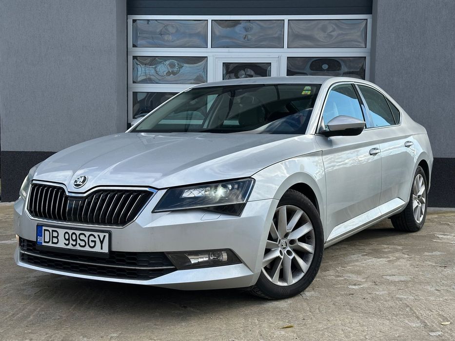 Skoda Superb Xenon Distronic Front/line Assist DISTRIBUȚIE ȘI REVIZE NOUA