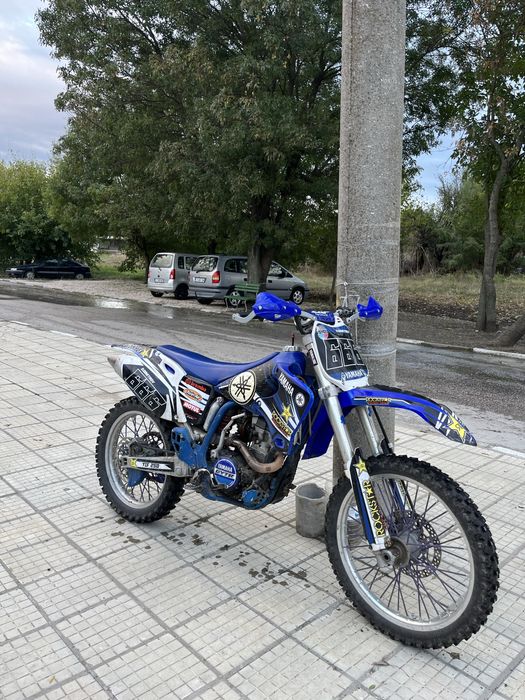 Продавам yamaha yzf250