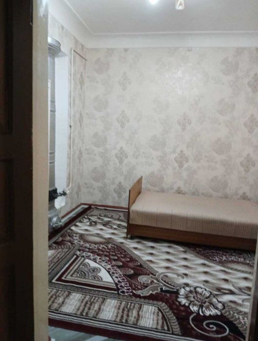 Ипак йули метро 4 ком аренда дома