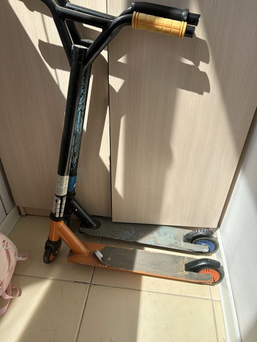 трюковой самокат