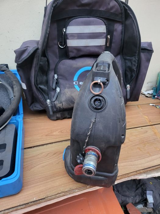 Presa hidraulica cu acumulator Cembre B70M-P36