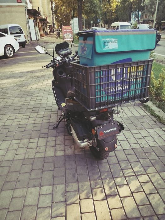 Tank skuteri barter qilinadi