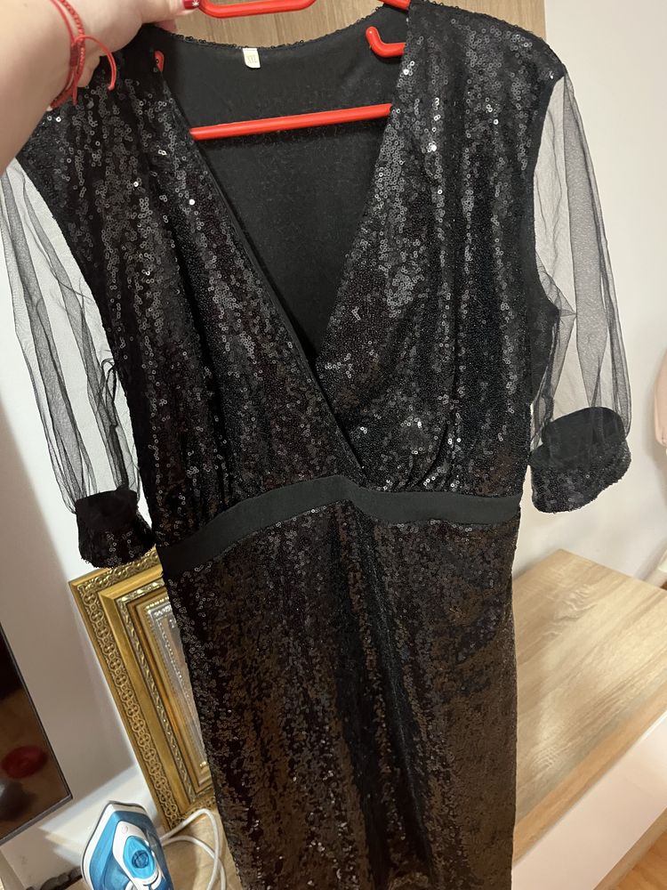 Rochie eleganta neagra cu paiete