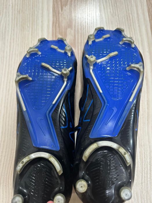 Ghete fotbal nike mercurial