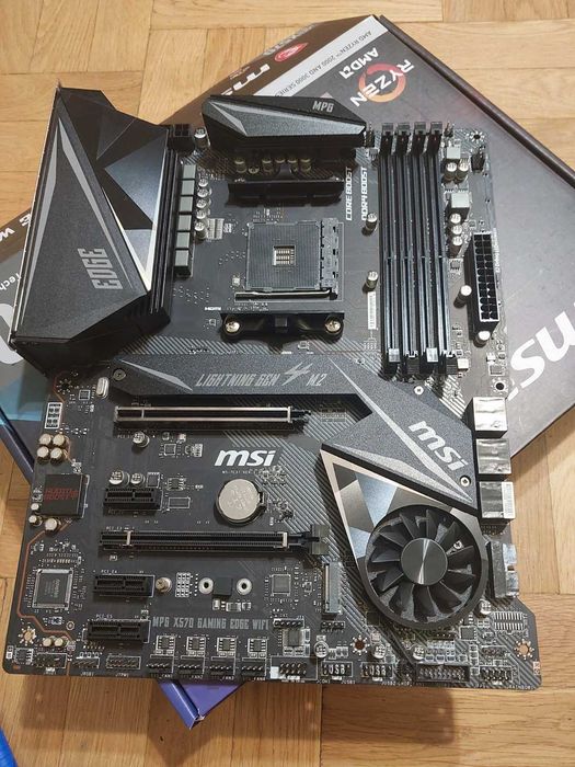 AMD Ryzen 9 5900X + MSI X570 Gaming Edge Wi-Fi