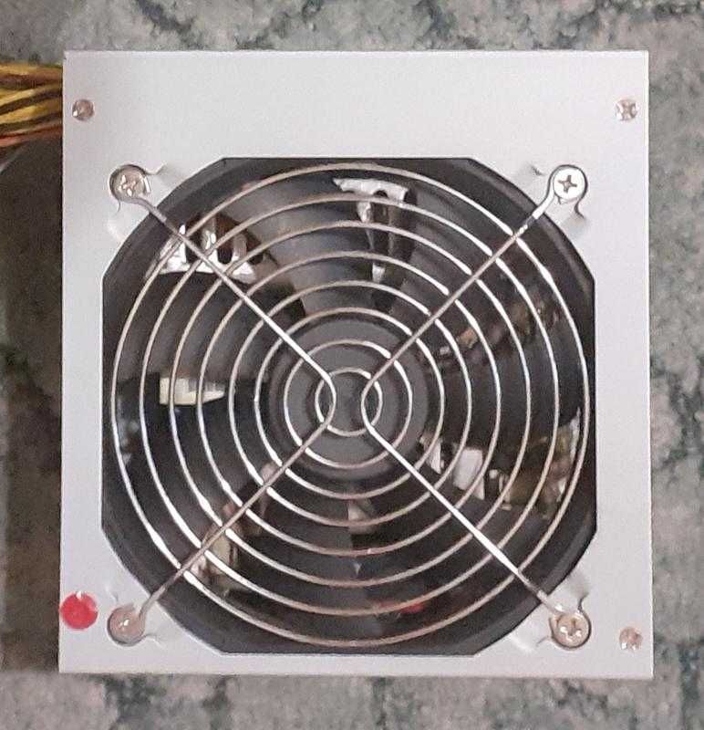 срочно продаю Блок питания 400 W