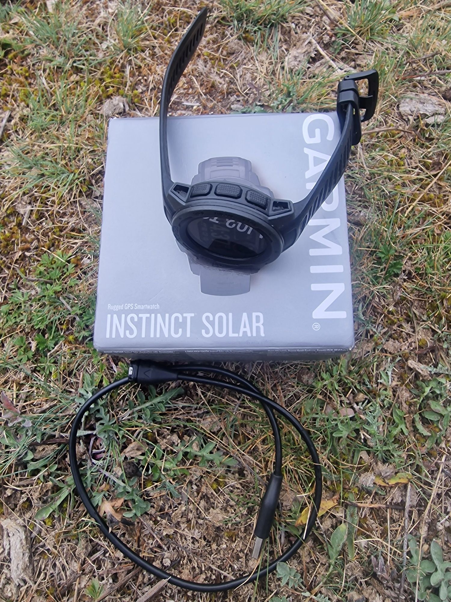 Garmin instinct solar GPS часовник