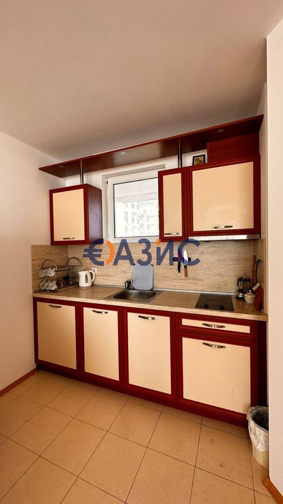 Продава се Двустаен апартамент в Свети Влас - 68 кв.м за 1103 €/кв.м - Снимка #2