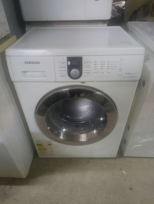 Продаётся стиральная машина Samsung 6 кг eco bubble в отличном состоян