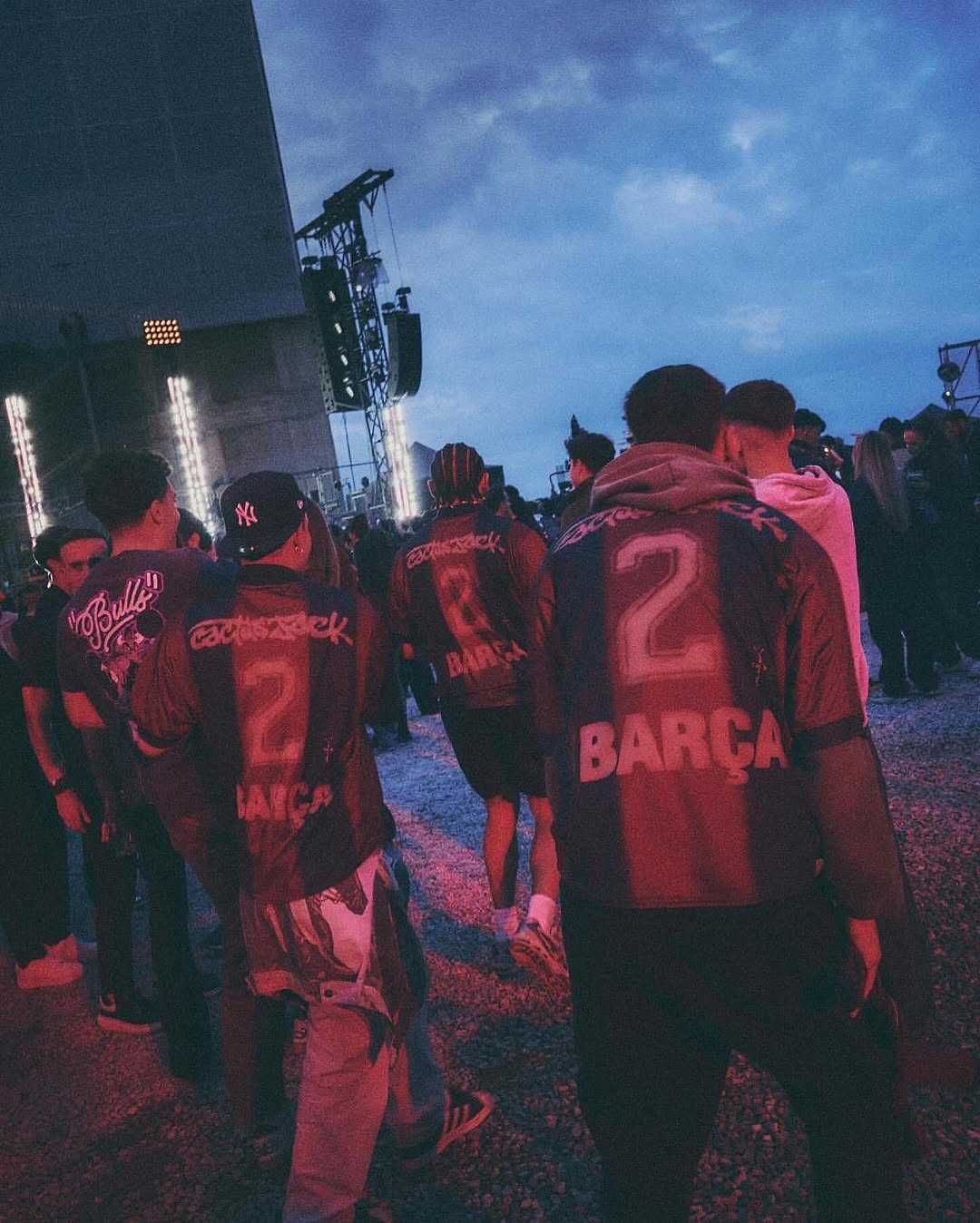 Tricou Travis Scott X Barcelona Oversized