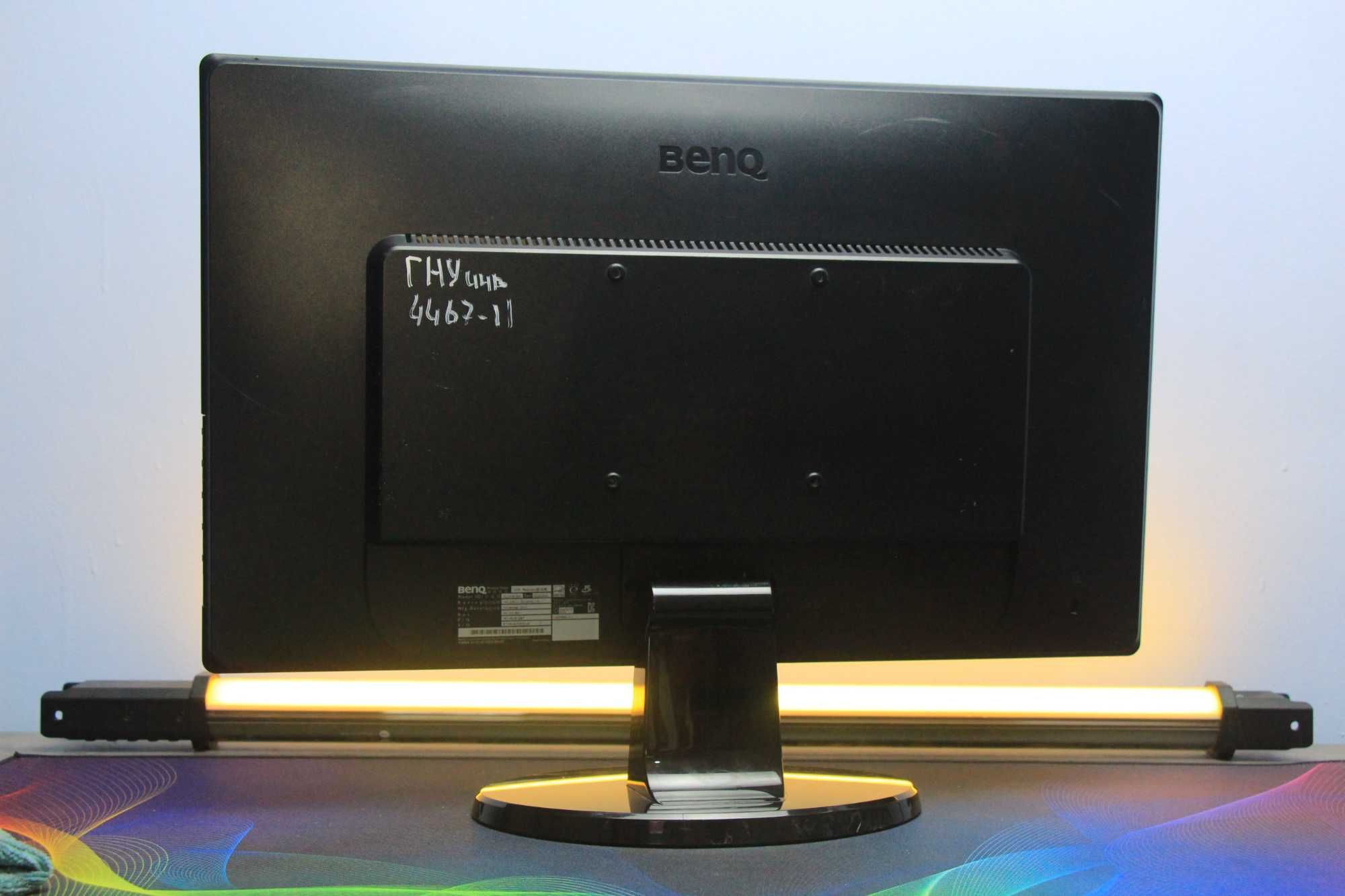 Benq 20 monitor kabellari bilan sotiladi