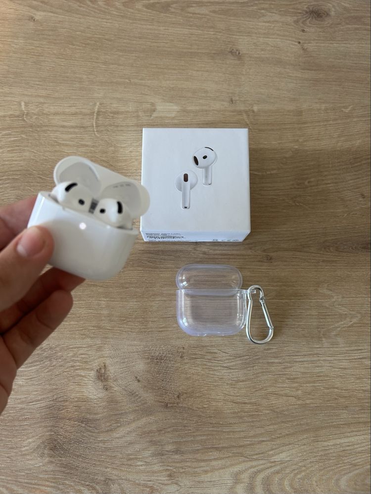 AirPods 4 със Active Noise Cancellation