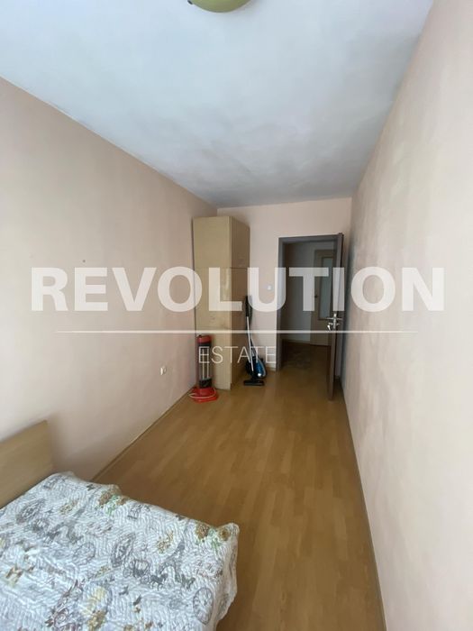 Дава се под наем Двустаен апартамент в Варна, Левски - 60 кв.м за 325 € - Снимка #4