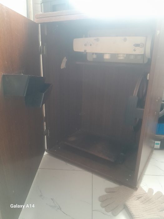 Швейная машинка ножная