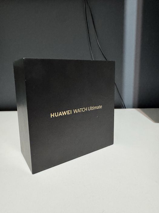 Чисто Нов Huawei Watch Ultimate Green