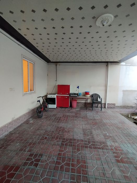 Мажнунтол махаллада 3 соток 2 хонали ховли сотилади. Ориентир Пост ГАИ