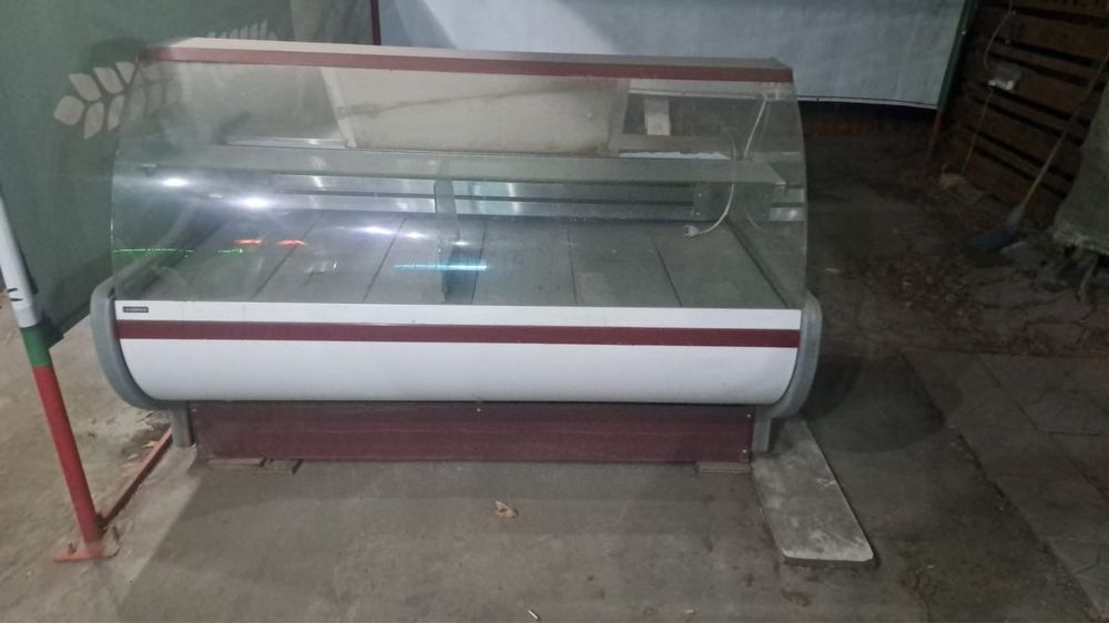 Продам холодильник