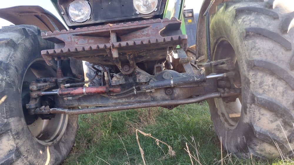 Vând sau schimb tractor Deutz-Fahr