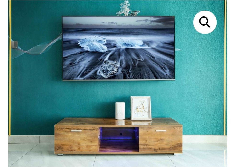 ТВ шкаф –  LED осветление – ширина 140 см. налично в цвят Бял гланц