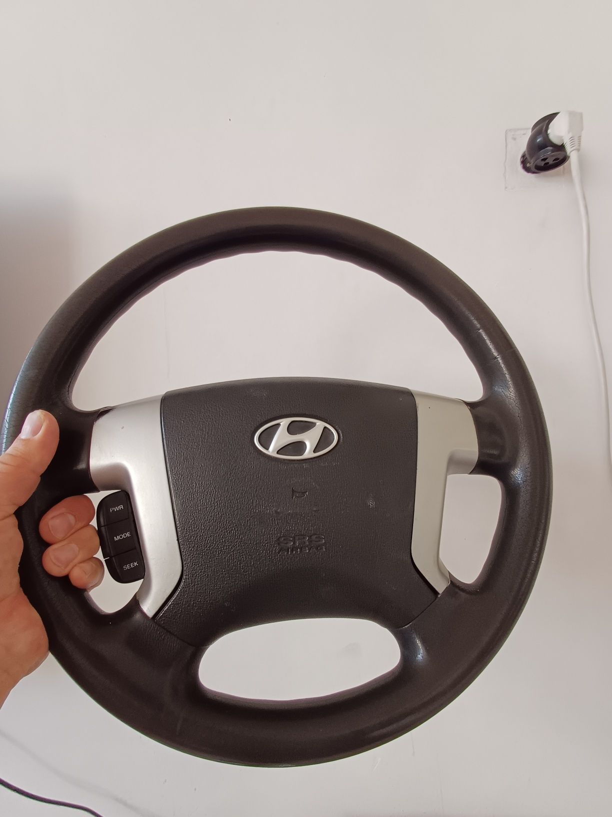 Hyundai Grand Starex H1 rul