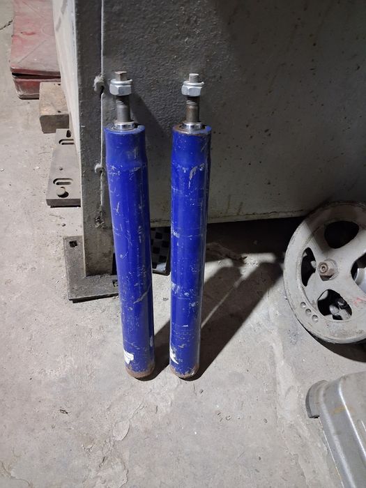 Продаю патроны для стойки