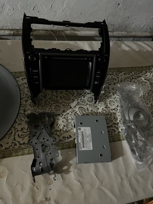 Манитор камри 50 американец гибрид