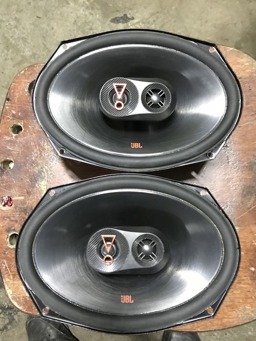 Jbl ariginal срочно прадам