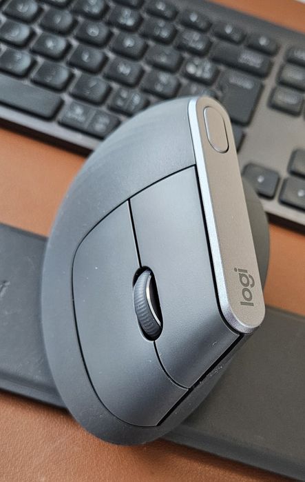 Мишка Logitech Mx Vertical