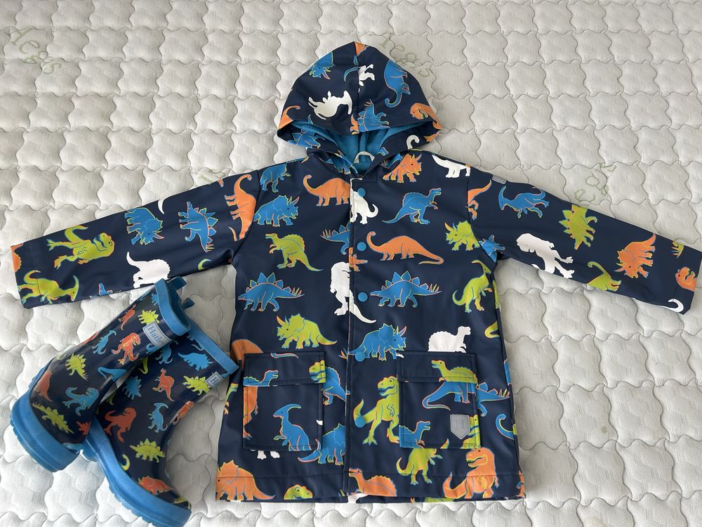 Дъждобран и ботушки Hatley