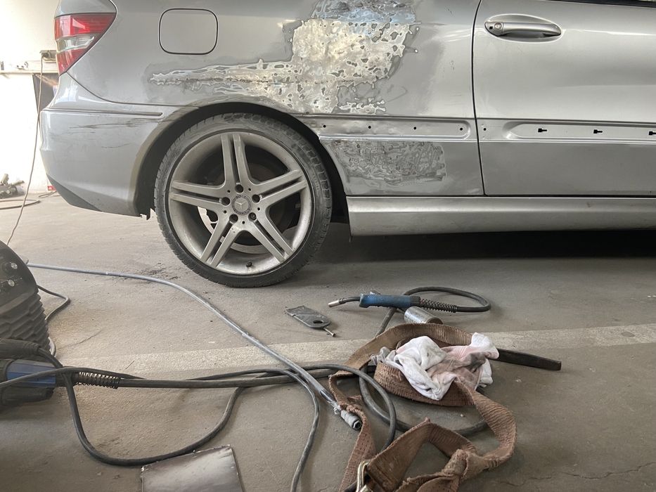 Vopsitorie tinichigerie auto