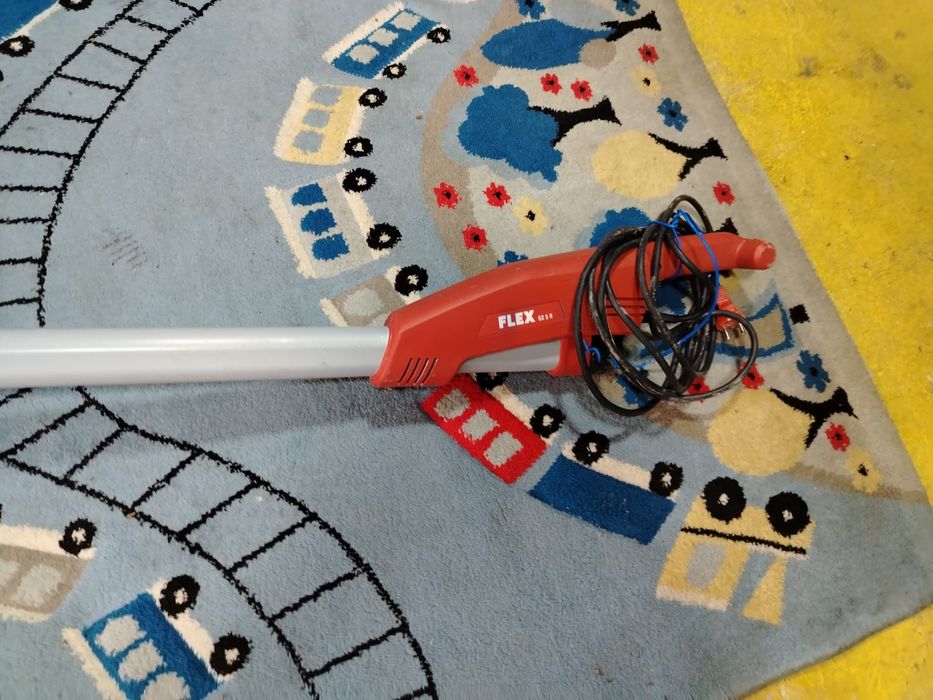 Girafă Flex și Aspirator