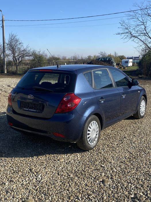 Kia ceed benzina