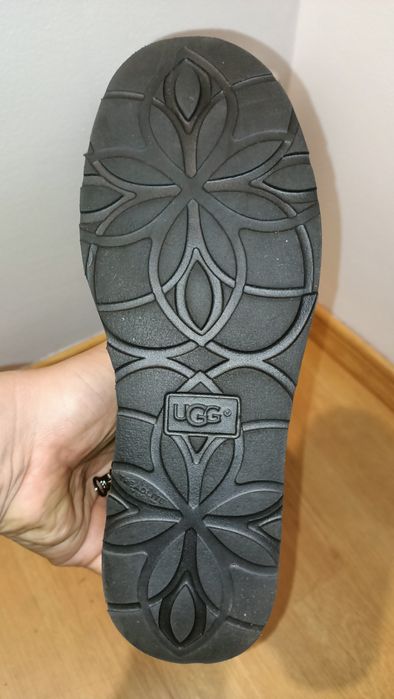 Cizme iarna UGG, mărime 38