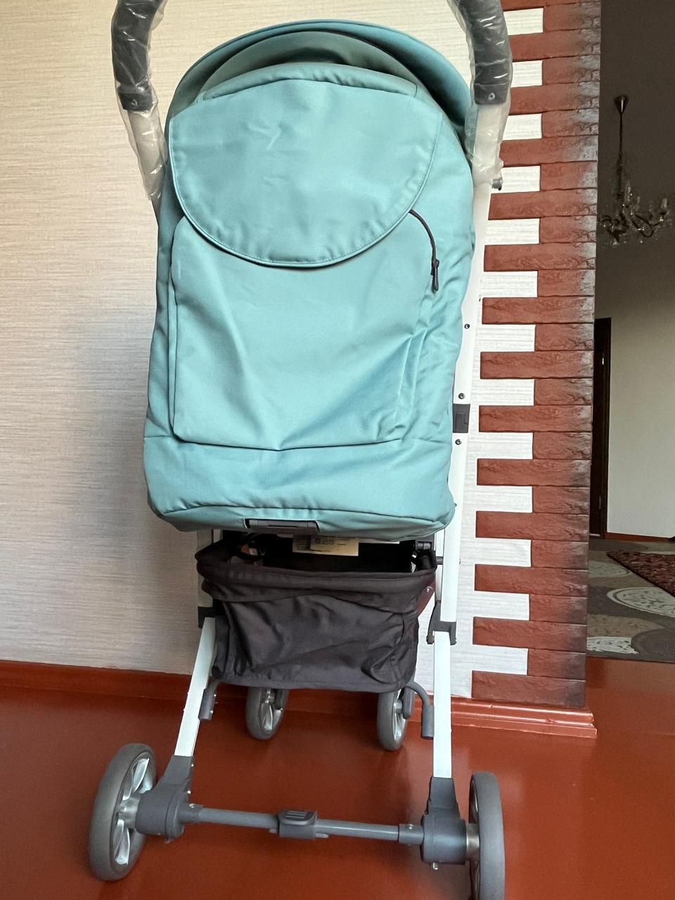 Детская коляска Happy Baby Eleganza