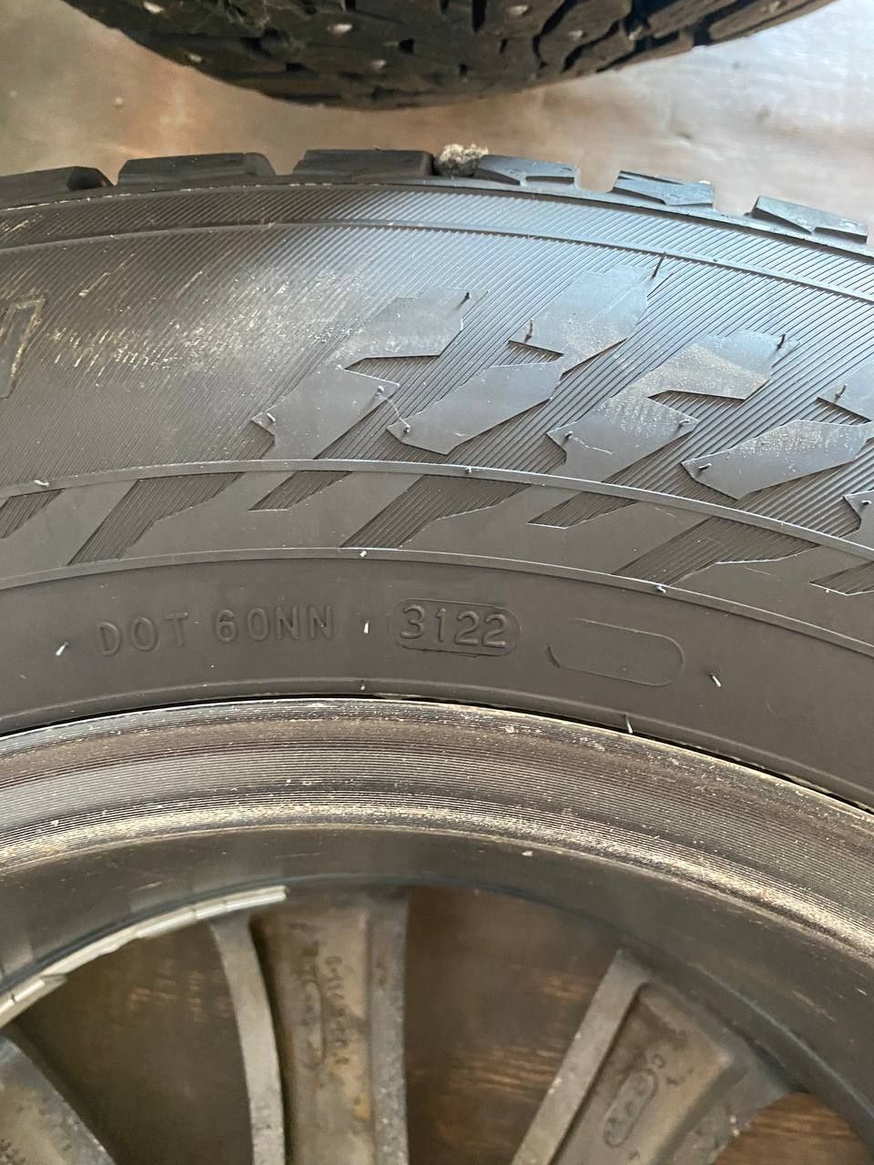 Зимняя резина с дисками 265.60R18 Nokian Hakkapeliitta 9