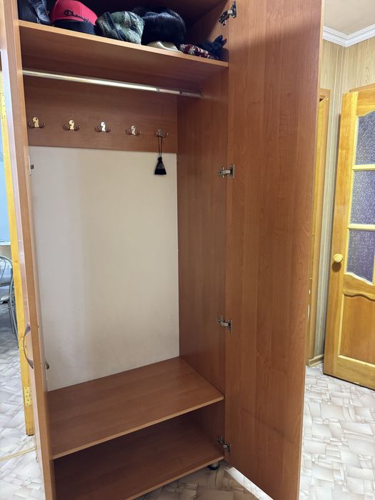 Шкаф в прихожую